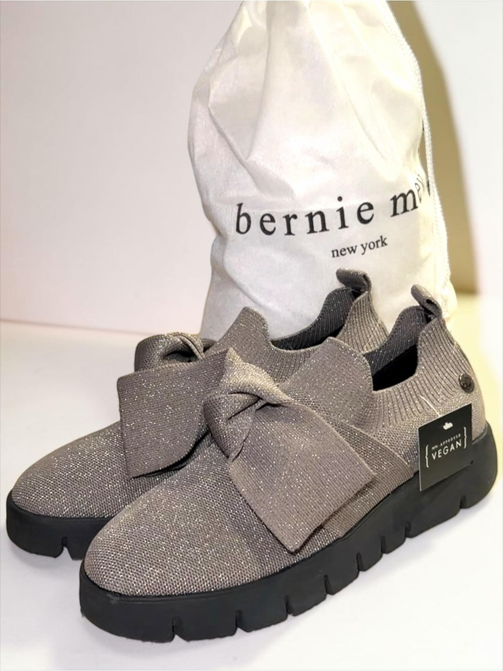 Bernie Mev FX Serenity Silver Metallic Shimmer Bow Platform Sneakers Size 8.5